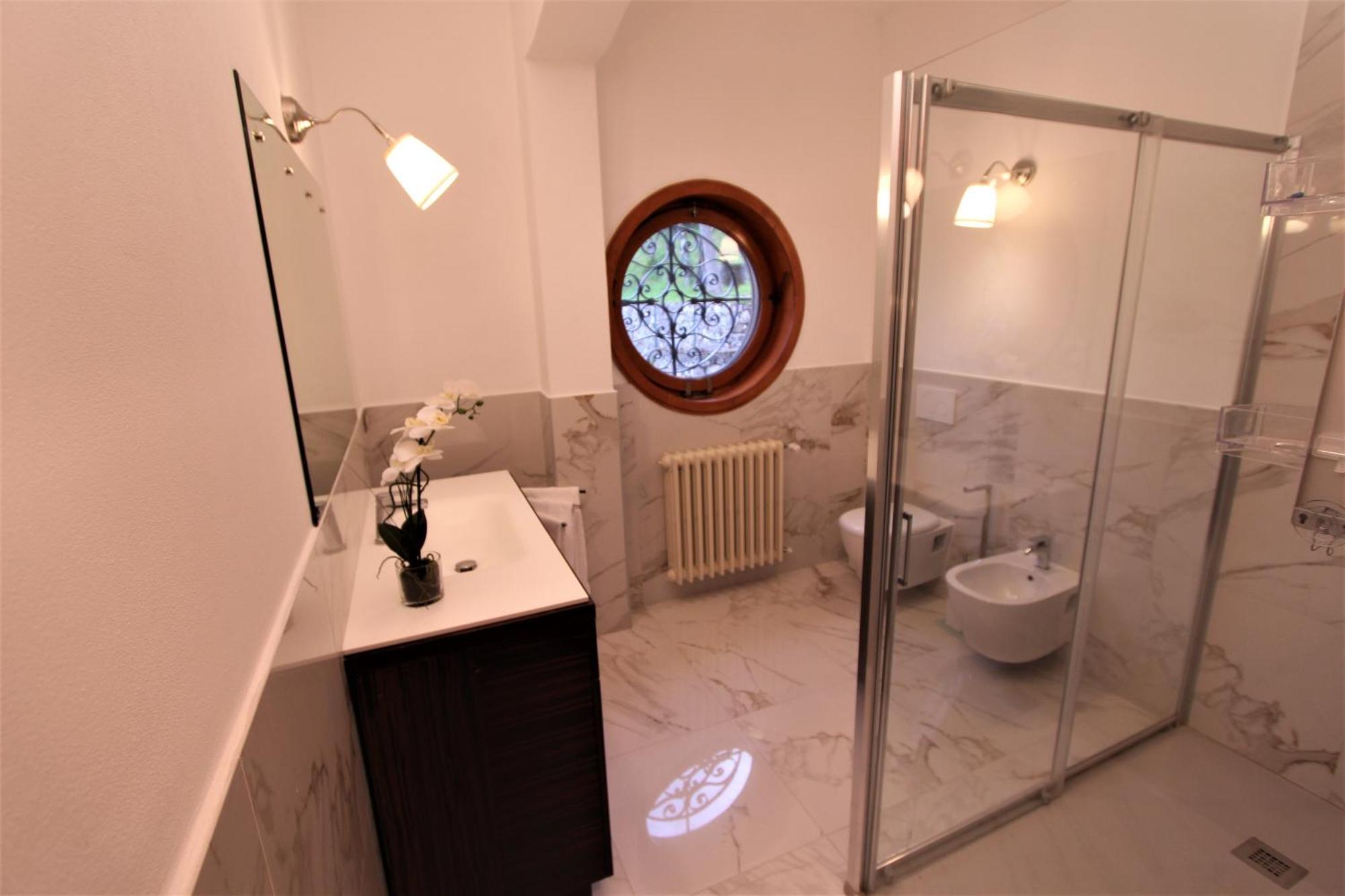 Villamara Luxury Rooms 斯培西亚 外观 照片